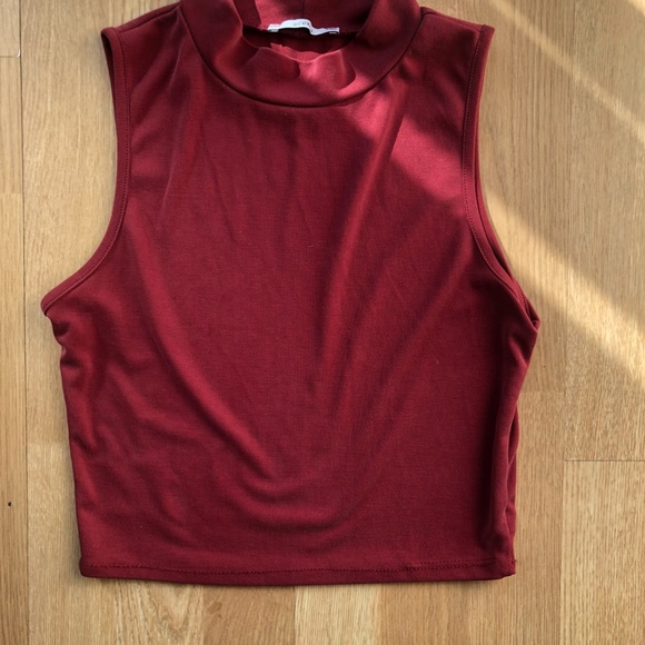 Acemi Red Cropped Mock Neck - Picture 2 of 4